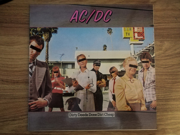 Accords et paroles Dirty Deeds Done Dirt Cheap AC/DC