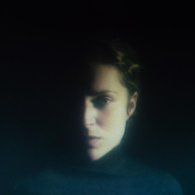 Accords et paroles Between The Bars Agnes Obel