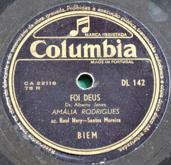 Accords et paroles Não É Desgraça Ser Pobre Amália Rodrigues