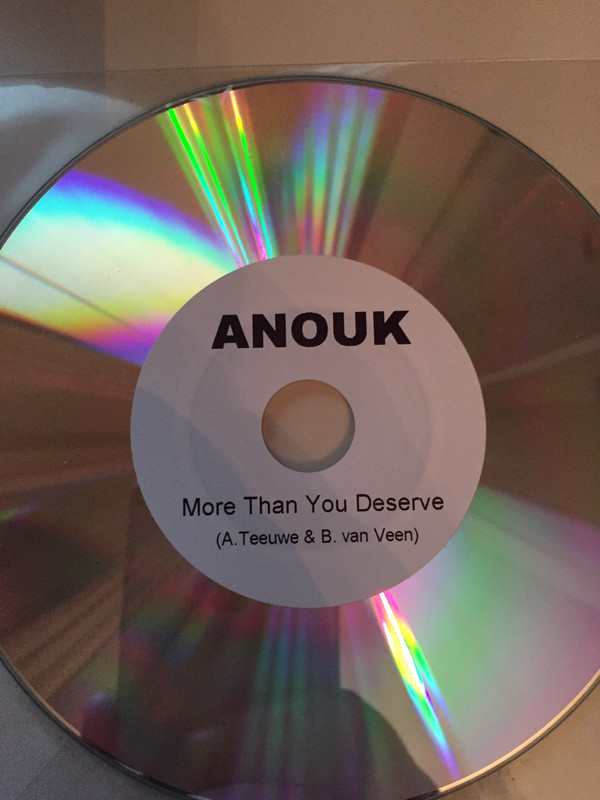 Accords et paroles More Than You Deserve Anouk
