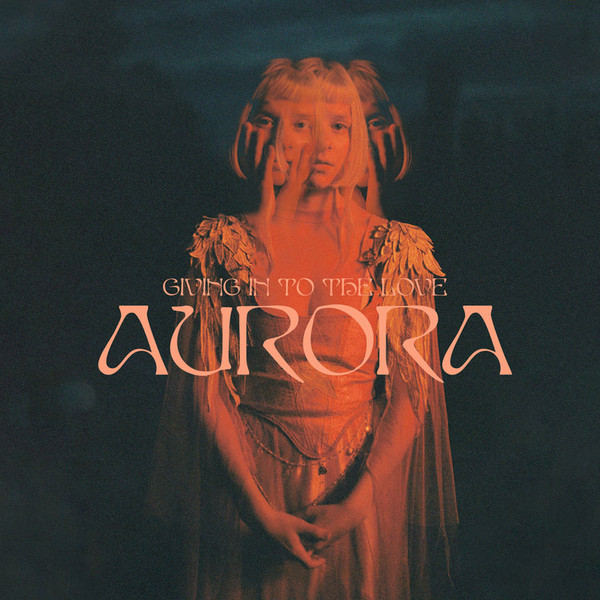 Accords et paroles Giving In To The Love Aurora