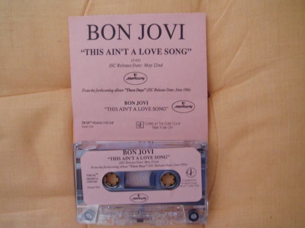 Accords et paroles This Aint A Love Song Bon Jovi