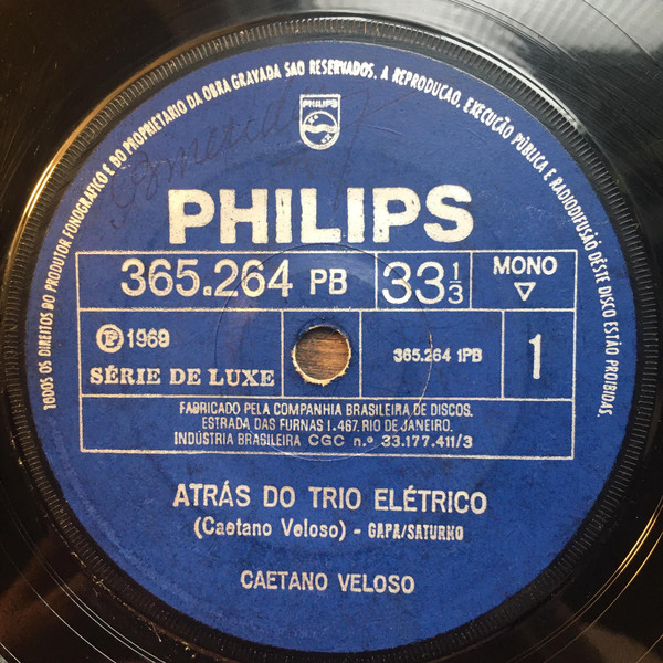 Accords et paroles Atrás do Trio Elétrico Caetano Veloso