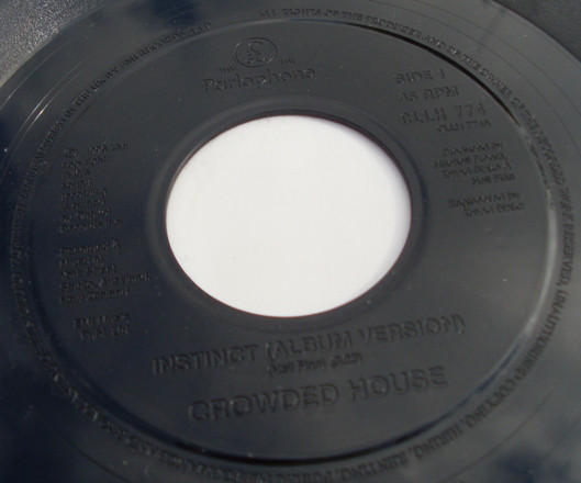 Accords et paroles Instinct Crowded House