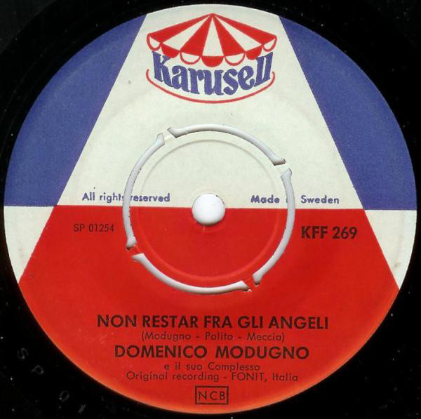 Accords et paroles Piove (Ciao Ciao Bambina) Domenico Modugno