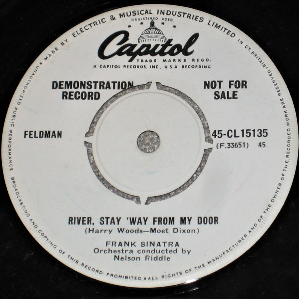 Accords et paroles River, Stay 'way From My Door Frank Sinatra