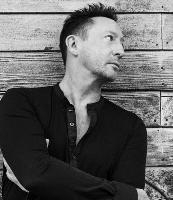 Accords et paroles Saltwater (ver. 2) Julian Lennon