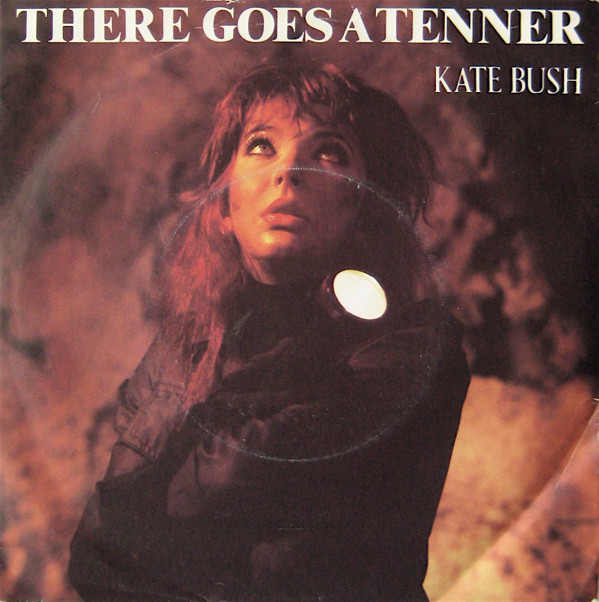 Accords et paroles There Goes A Tenner Kate Bush