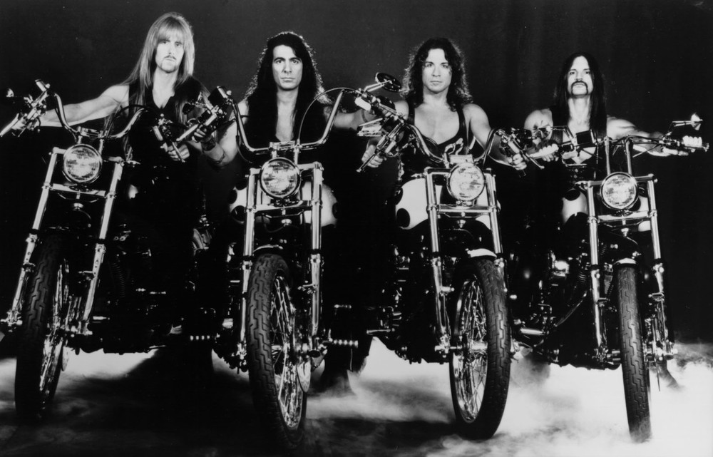 Accords et paroles Born In A Grave Manowar