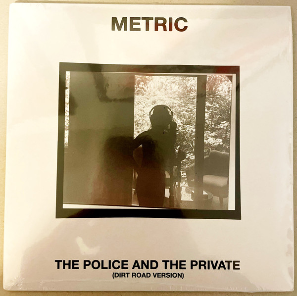 Accords et paroles The Police And The Private Metric