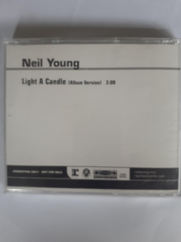 Accords et paroles Light A Candle Neil Young