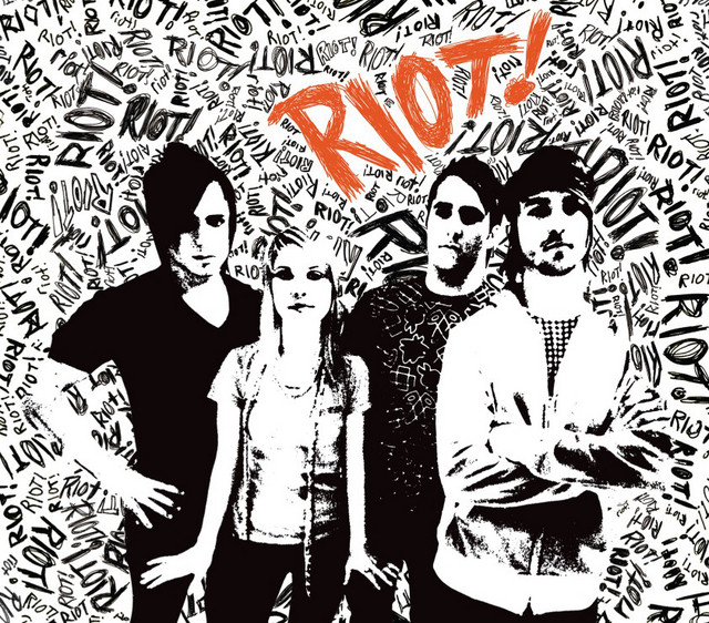 Accords et paroles Stop This Song Paramore