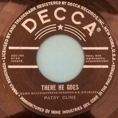 Accords et paroles There He Goes Patsy Cline