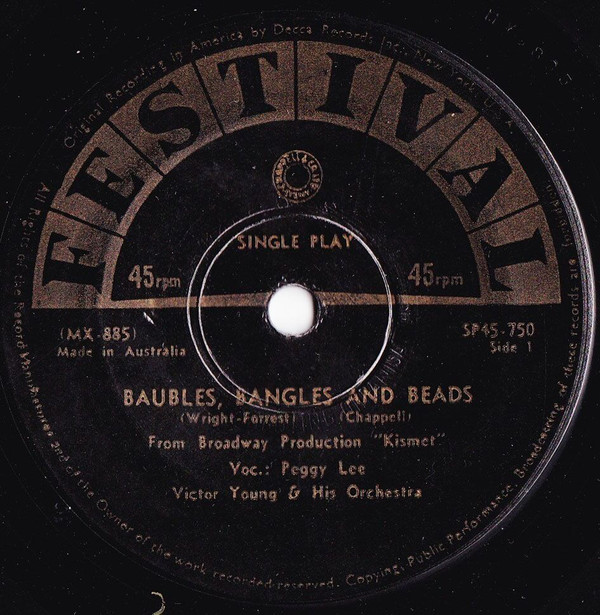 Accords et paroles Baubles, Bangles And Beads Peggy Lee