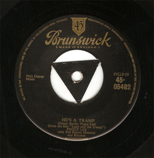 Accords et paroles Hes A Tramp Peggy Lee