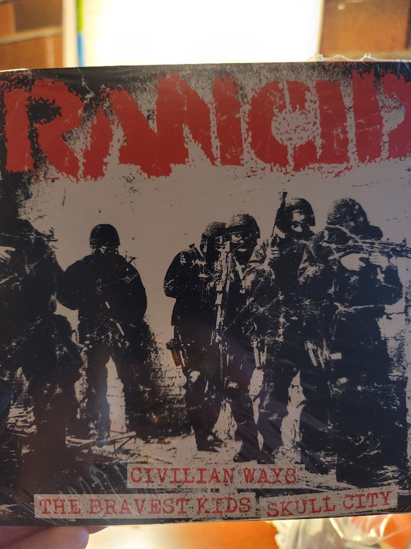 Accords et paroles Civilian Ways Rancid