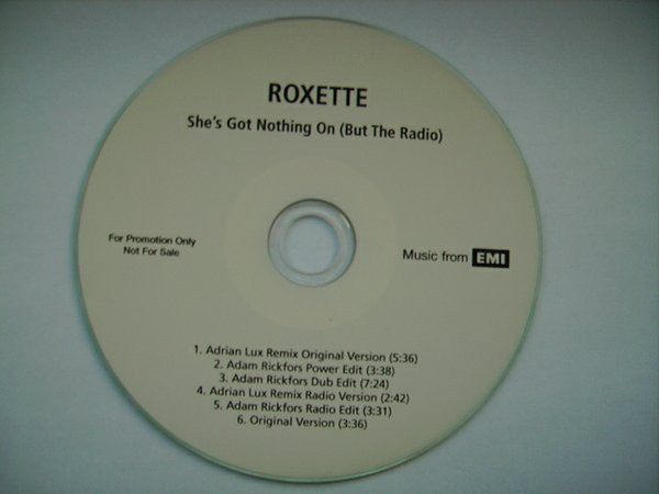 Accords et paroles She's Got Nothing On (but The Radio) Roxette