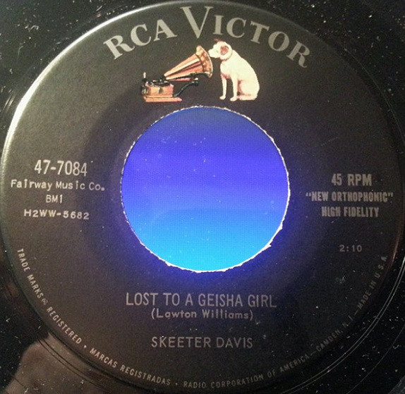 Accords et paroles Im Going Steady With A Heartache Skeeter Davis