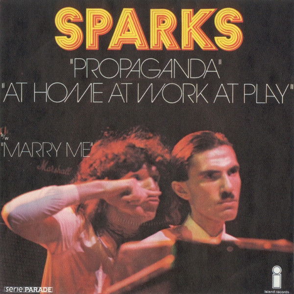 Accords et paroles At Home At Work At Play Sparks