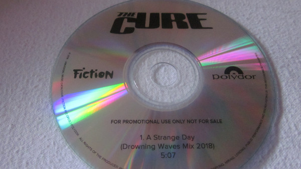 Accords et paroles A Strange Day The Cure