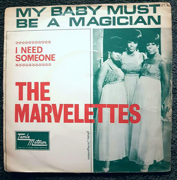 Accords et paroles My Baby Must Be A Magician The Marvelettes
