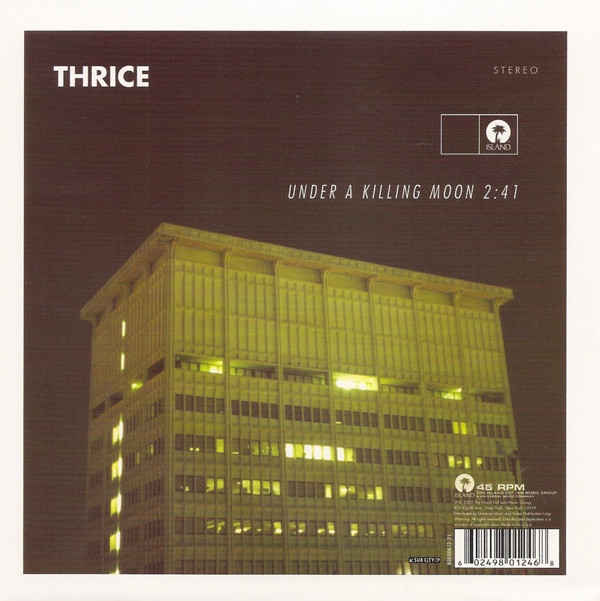 Accords et paroles Under A Killing Moon Thrice