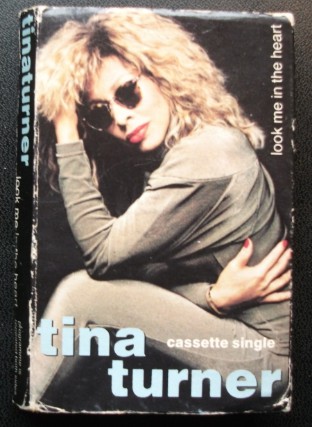 Accords et paroles Look Me In The Heart Tina Turner