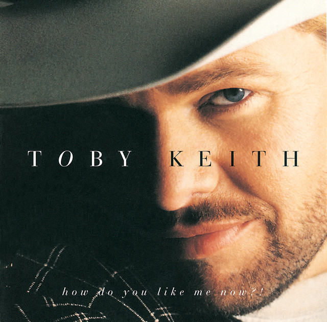 Accords et paroles Hold You Kiss You Love You Toby Keith