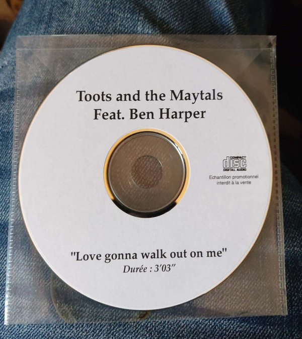 Accords et paroles Love Gonna Walk out on Me Toots and the Maytals