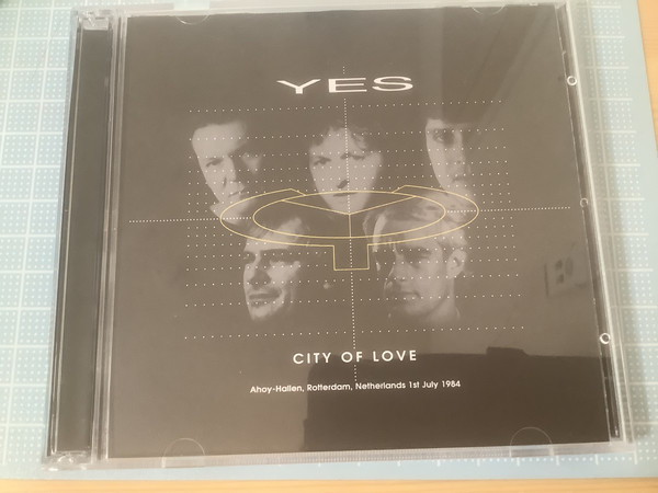 Accords et paroles City Of Love Yes